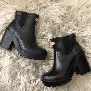 RARE Hunter Chelsea Block Heeled Booties